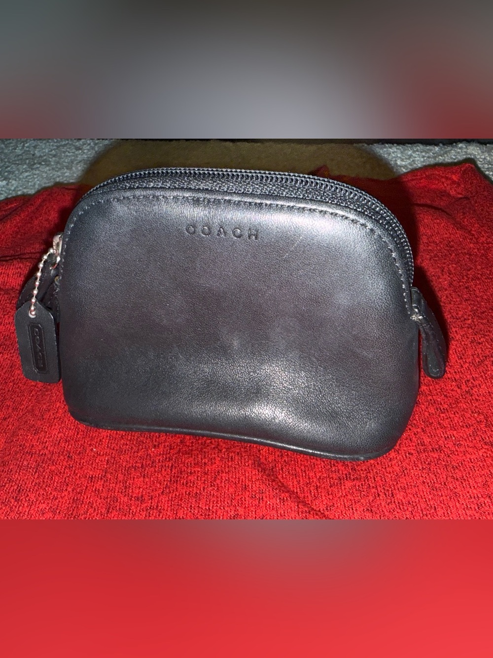 Coach Classic Vintage Dome Black  Leather Legacy Rare Zip Coin Purse Cosmetic.